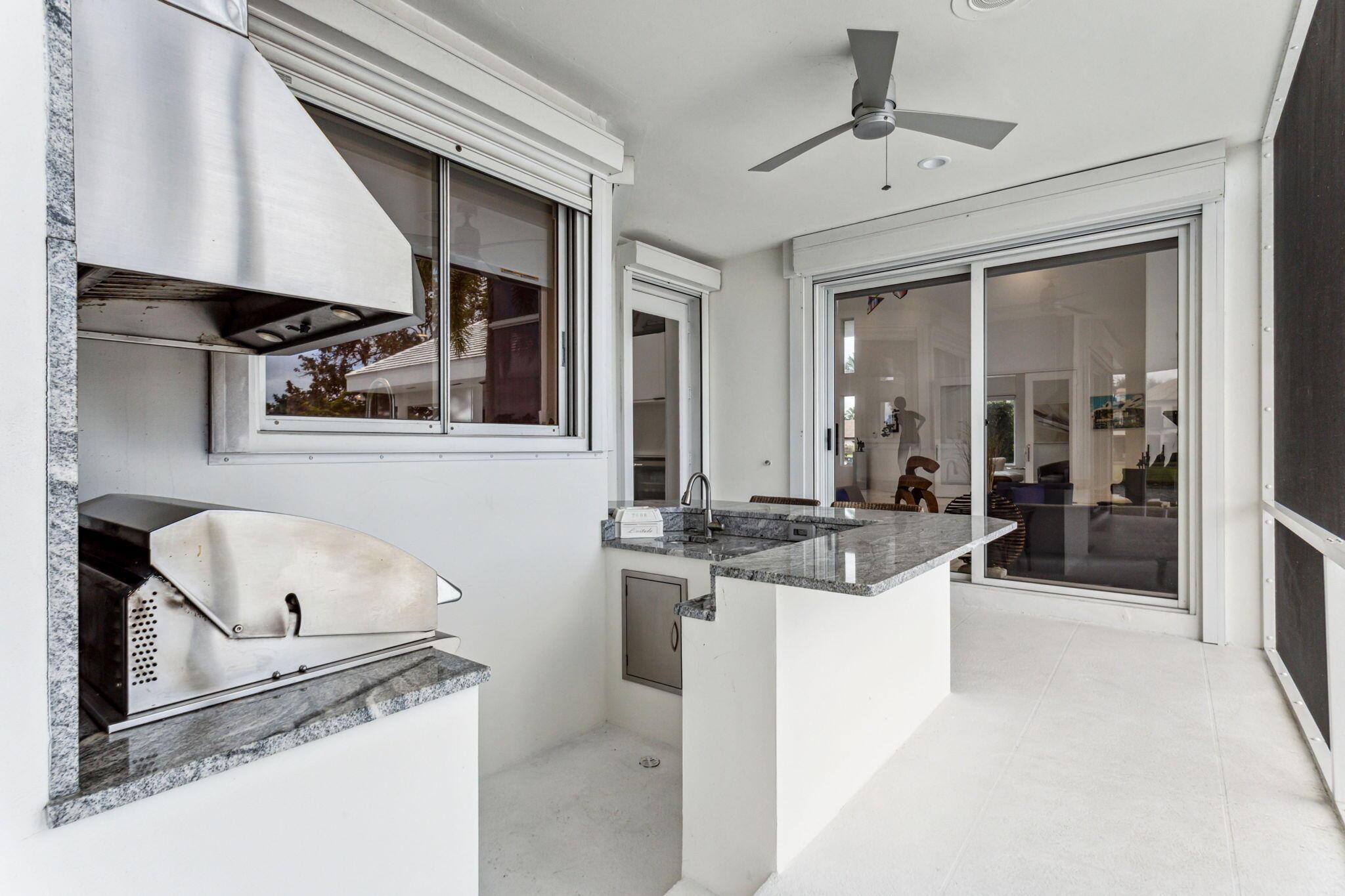 WOODFIELD HUNT CLUB - Residential