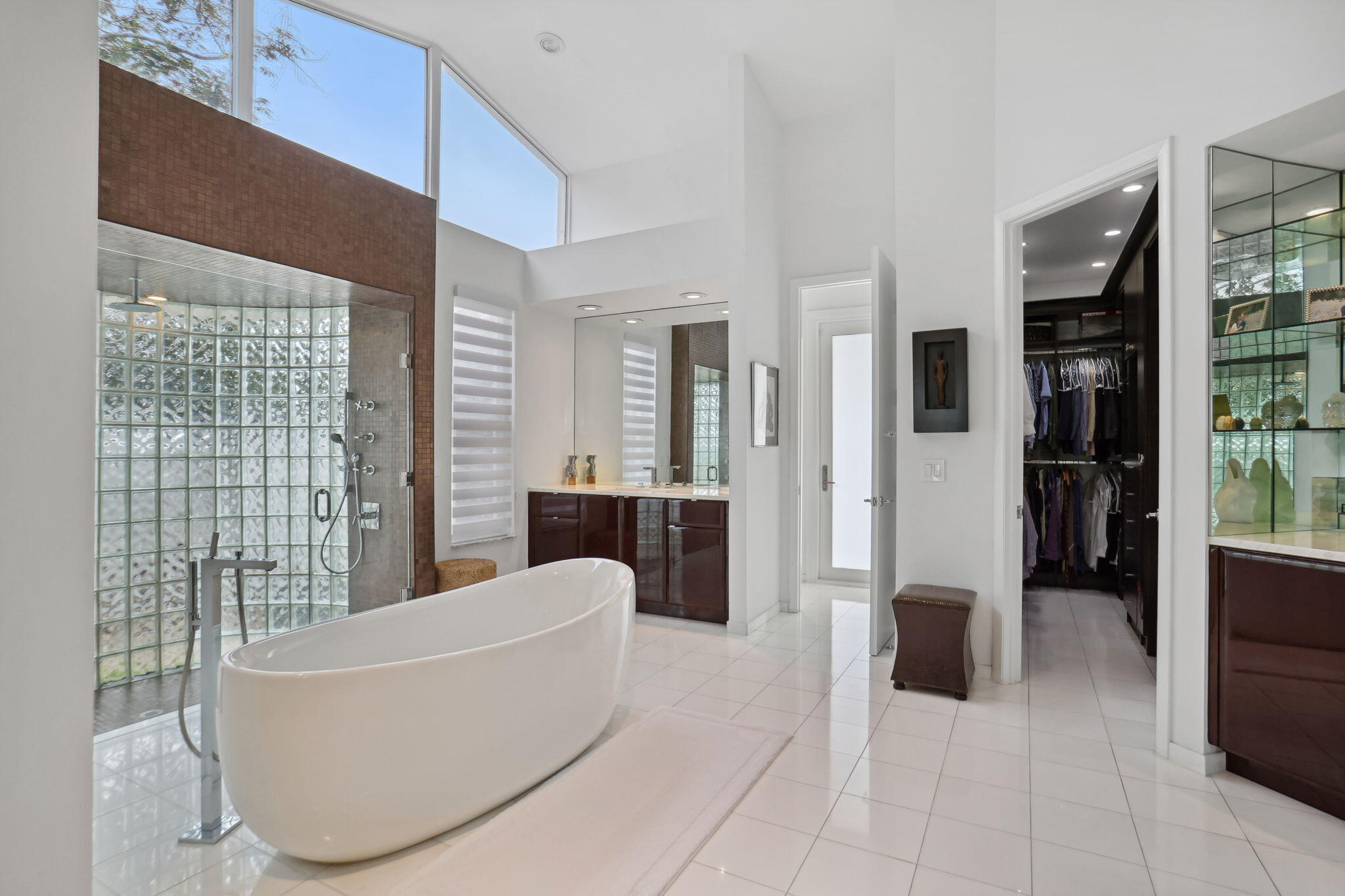 WOODFIELD HUNT CLUB - Residential