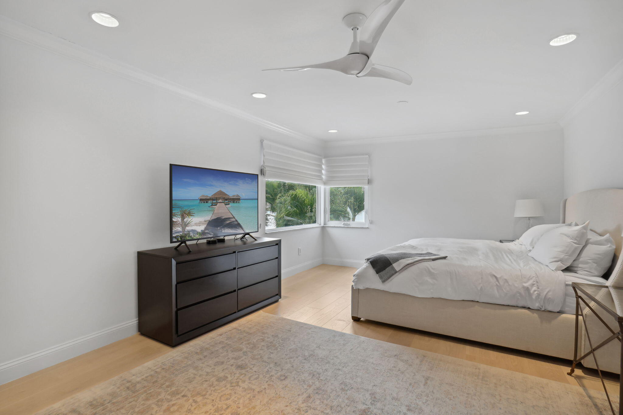 WOODFIELD HUNT CLUB - Residential