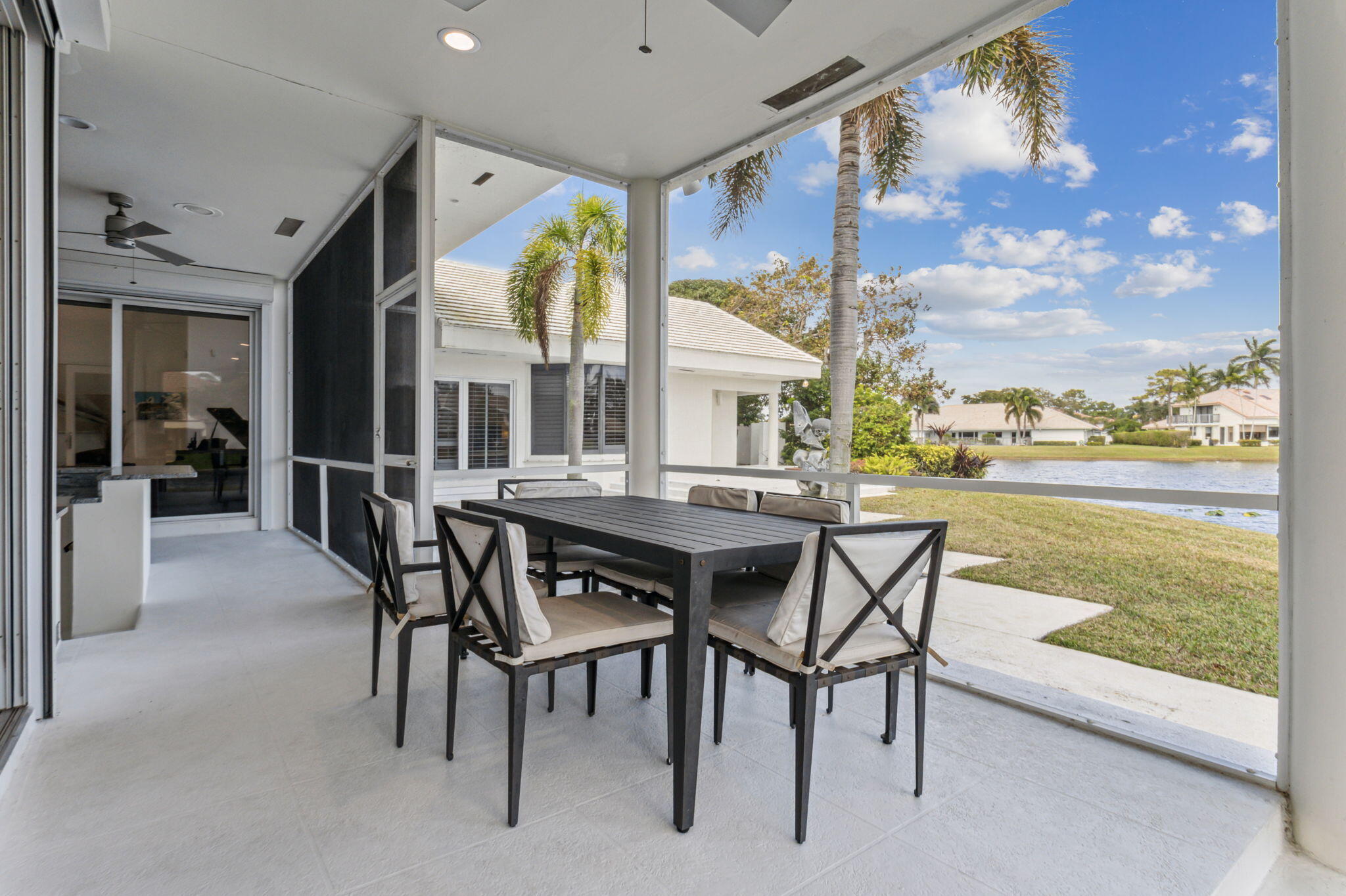 WOODFIELD HUNT CLUB - Residential