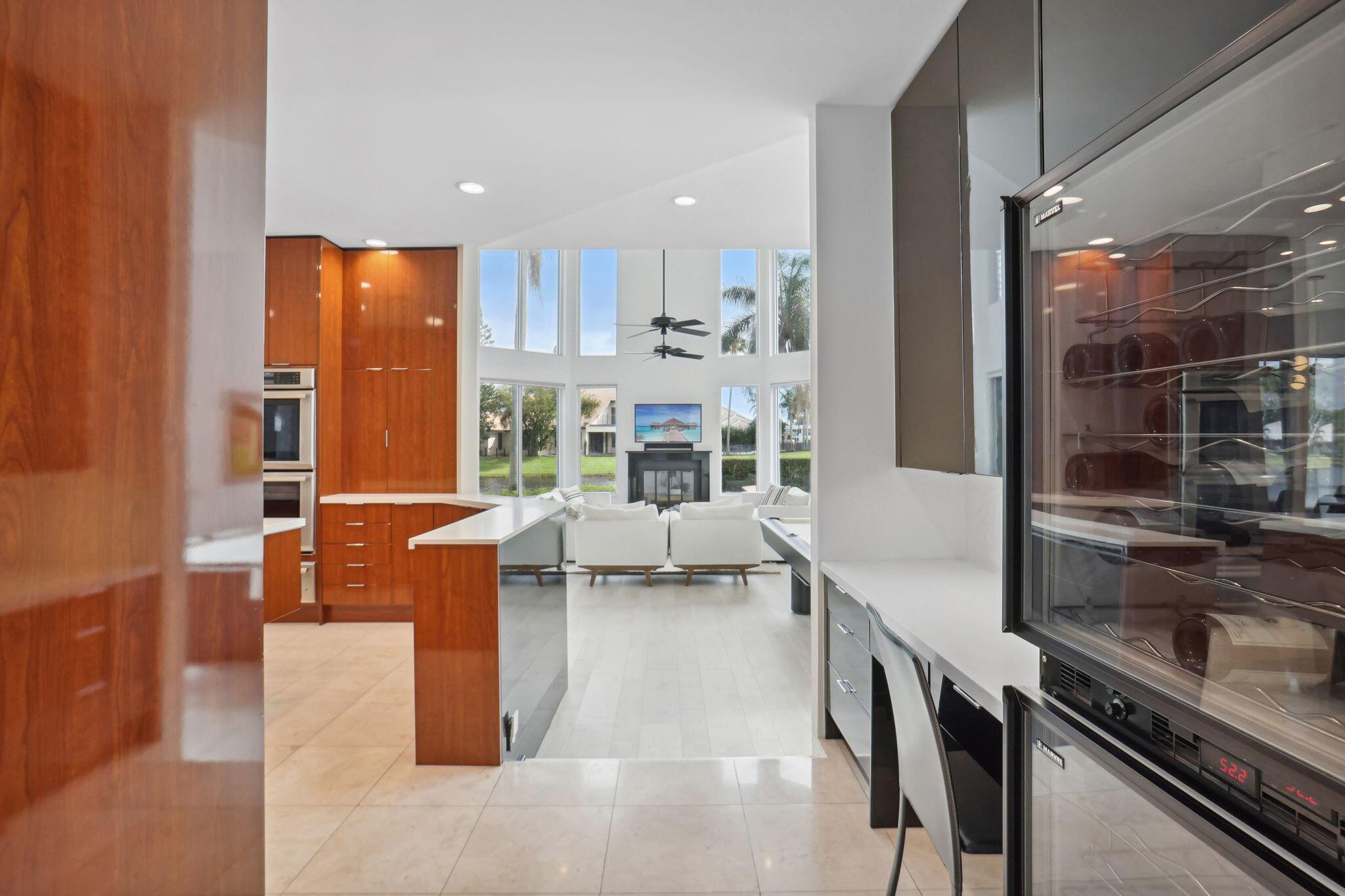 WOODFIELD HUNT CLUB - Residential