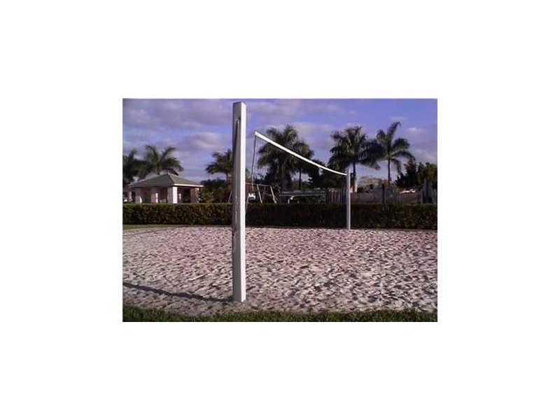 SAVANNAH FALLS - Residential Lease