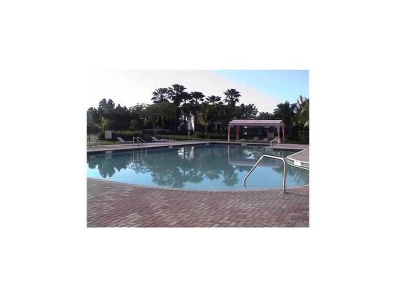 SAVANNAH FALLS - Residential Lease