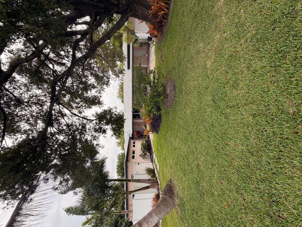 Photo of 2018 NE 14th Court #2018, Fort Lauderdale, FL 33304 (MLS # B26010739)