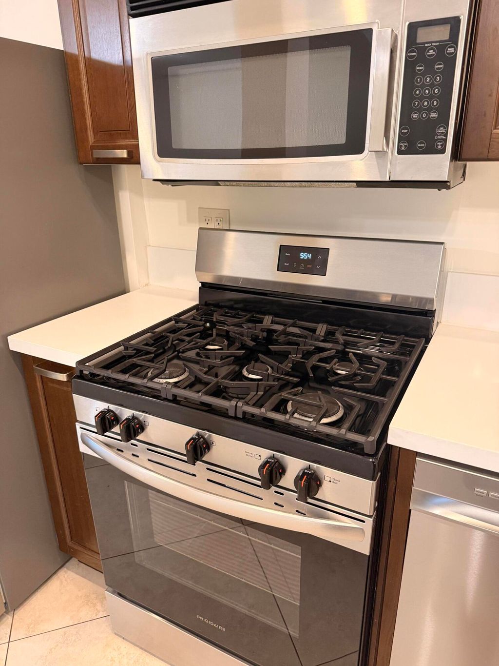 Photo of 2018 NE 14th Court #2018, Fort Lauderdale, FL 33304 (MLS # B26010739)