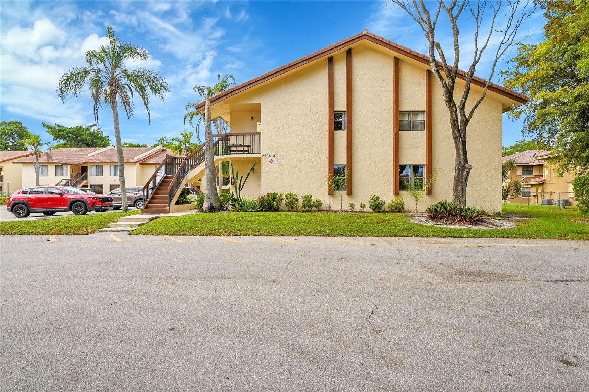 Coral Pines Villa - Residential