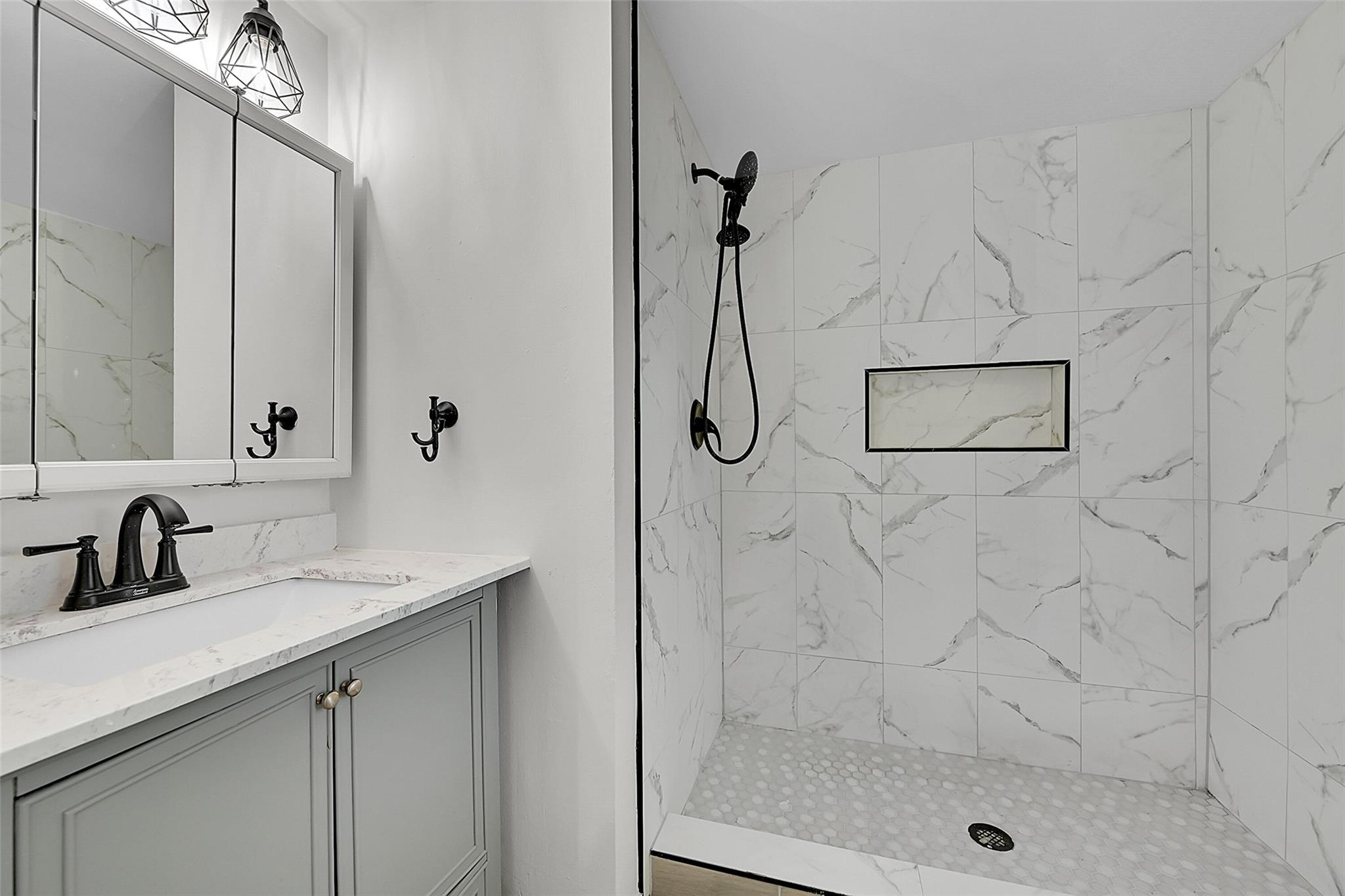 Coral Pines Villa - Residential