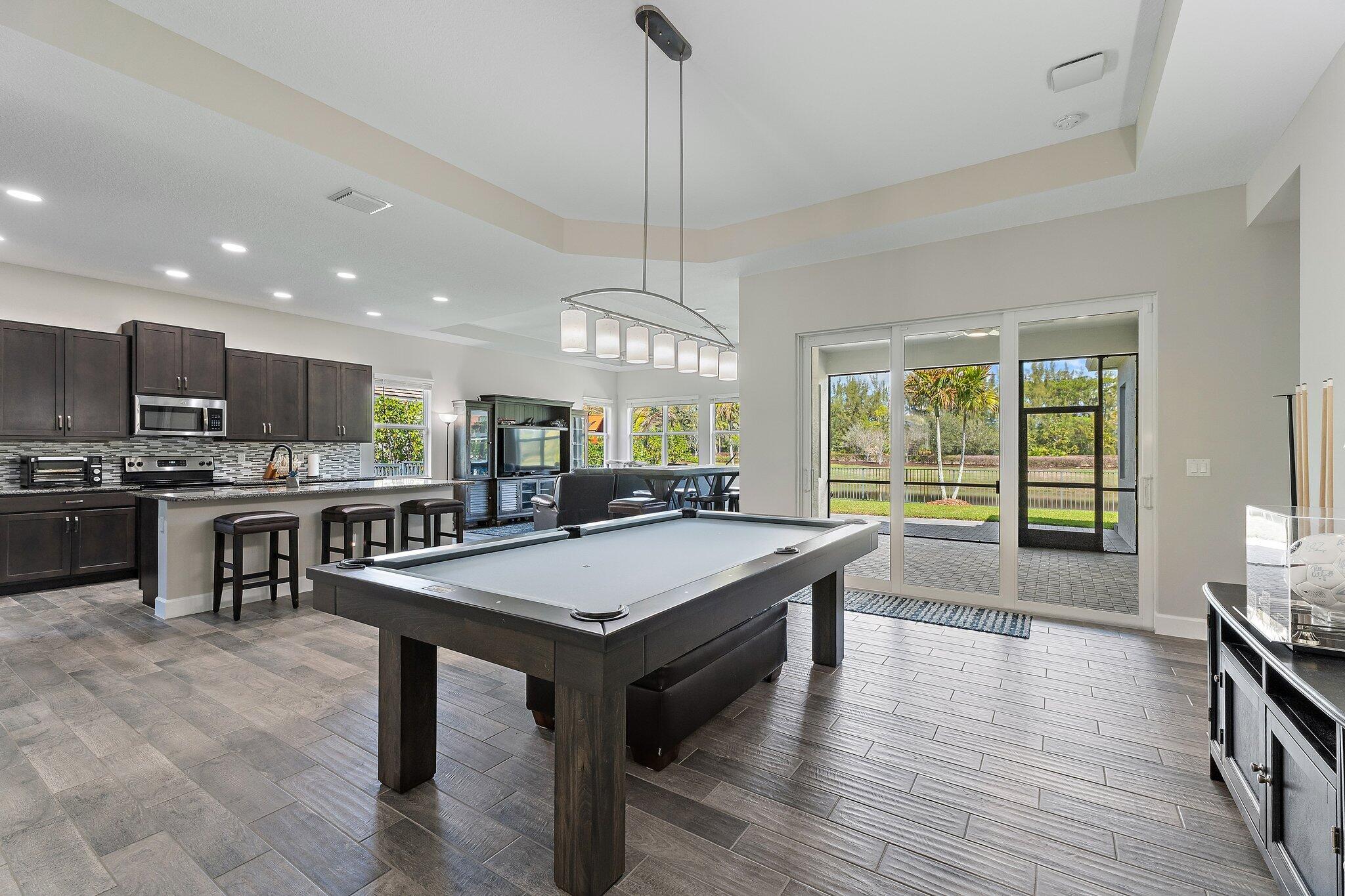 HAMMOCKS OF WESTLAKE PHASE 2 - Residential