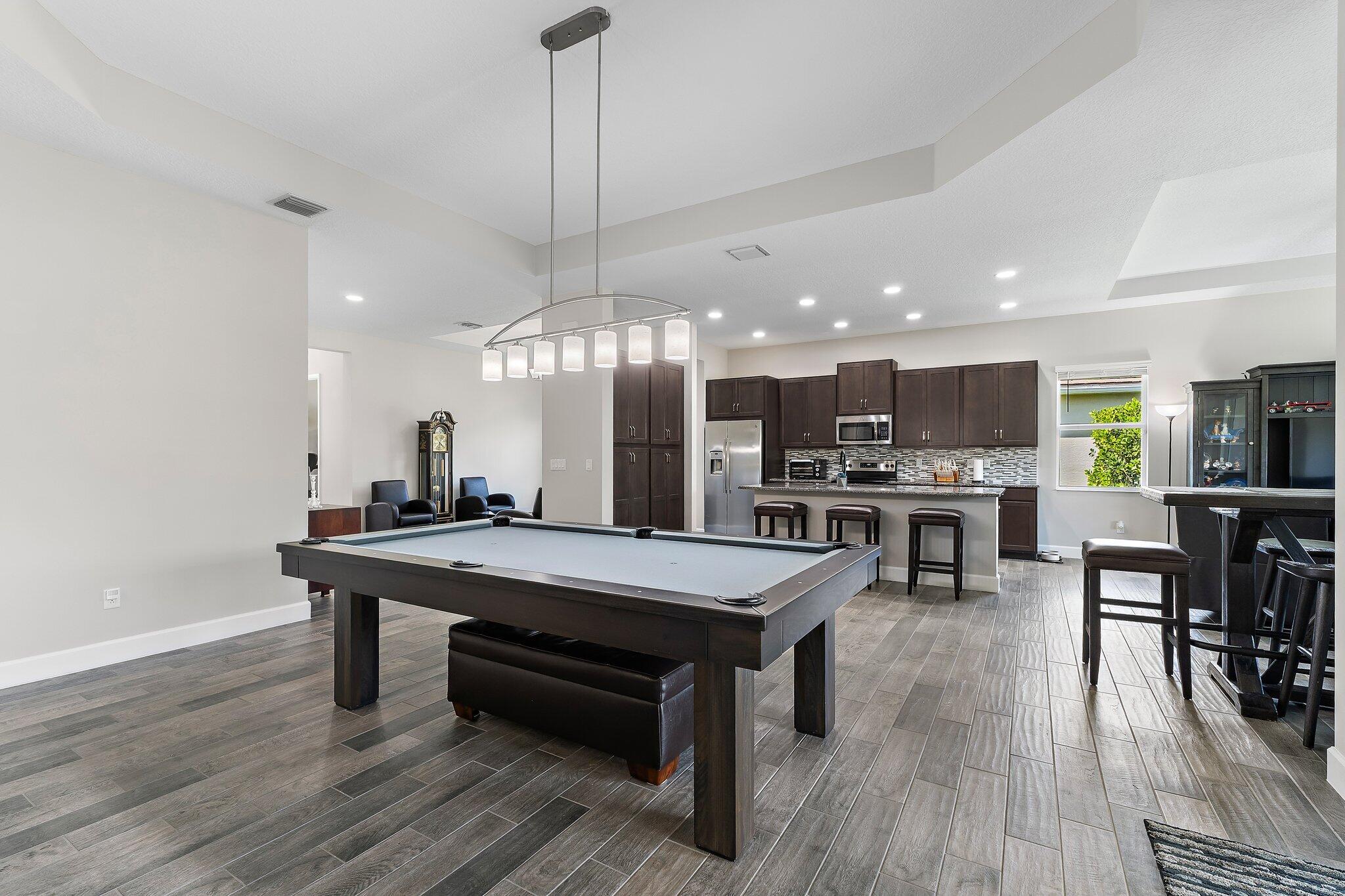 HAMMOCKS OF WESTLAKE PHASE 2 - Residential