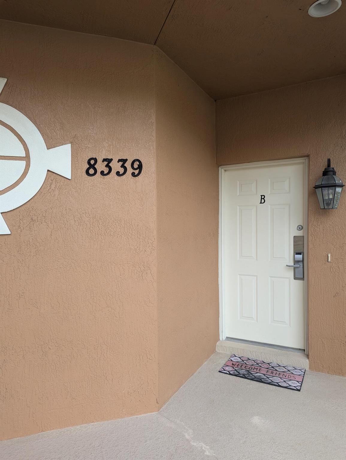 CASTLE PINES CONDOMINIUM - Residential Lease