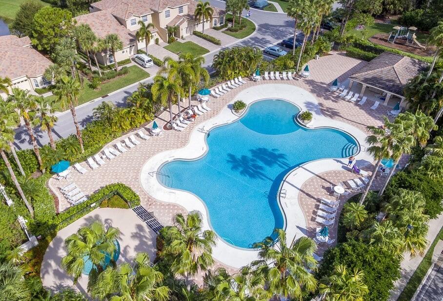 CASTLE PINES CONDOMINIUM - Residential Lease