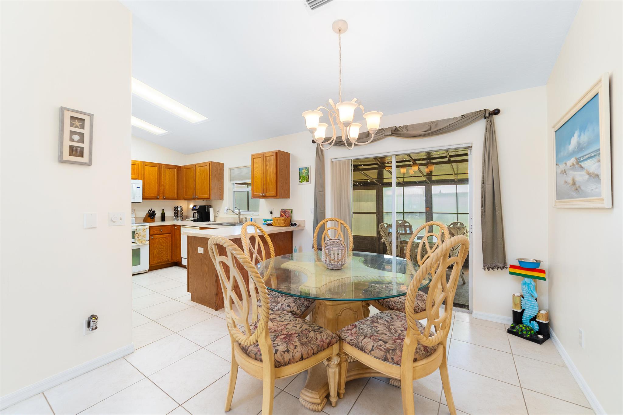 VERO LAKE ESTATES UNIT L - Residential