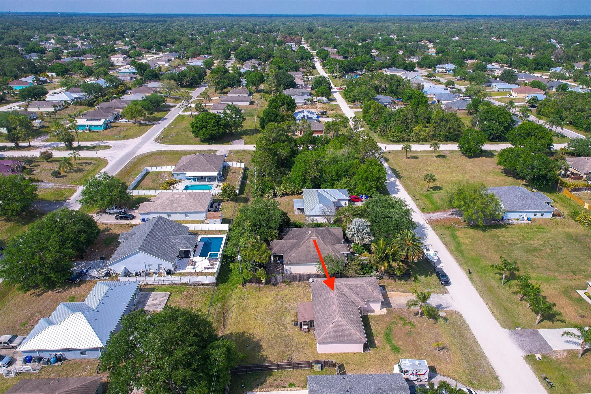 VERO LAKE ESTATES UNIT L - Residential