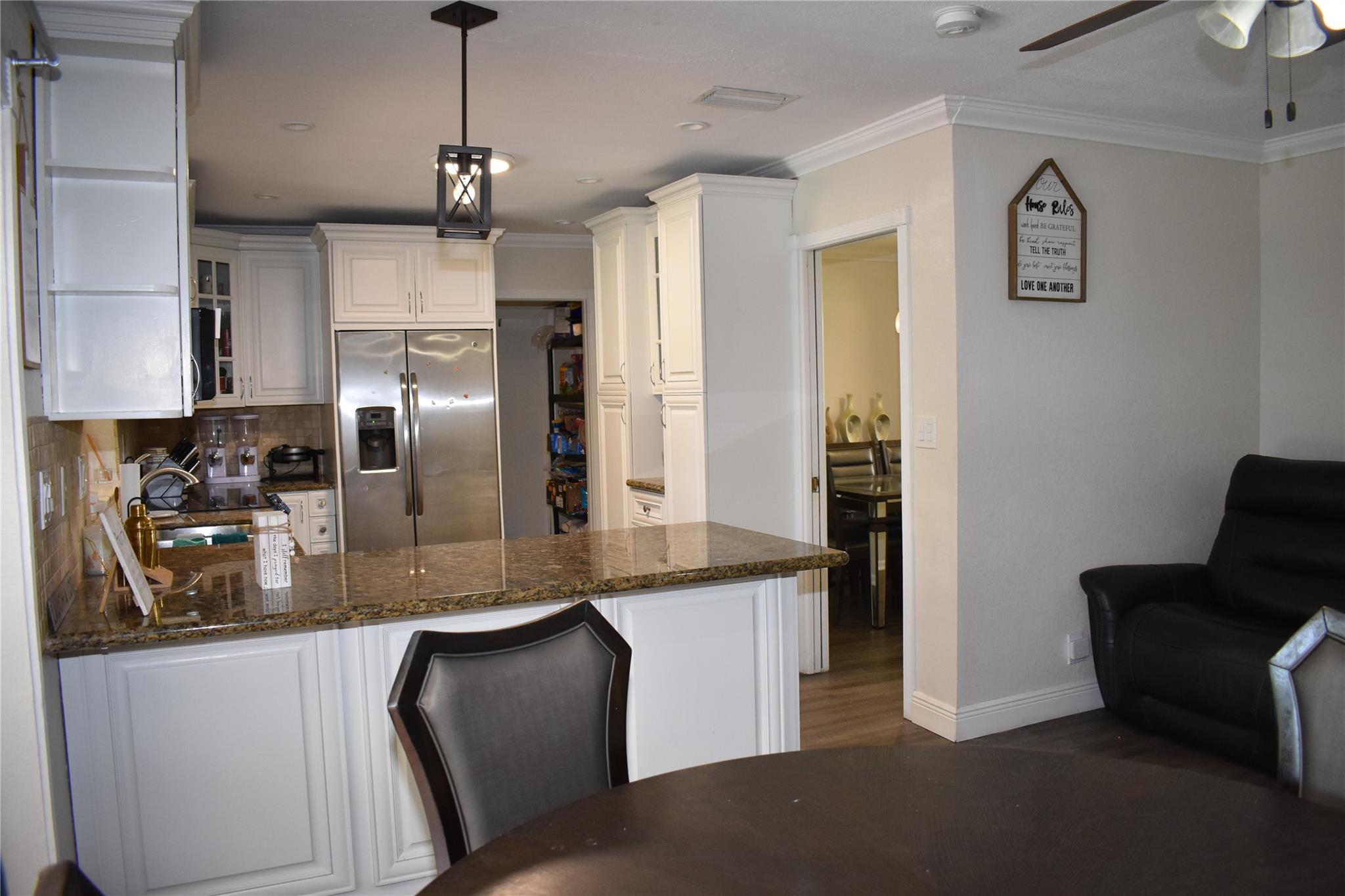 MIRROR LAKE ESTATES - Residential