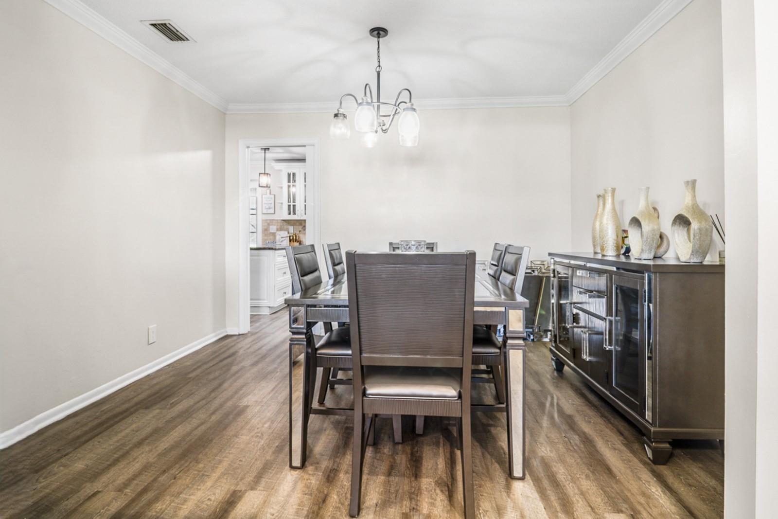 MIRROR LAKE ESTATES - Residential