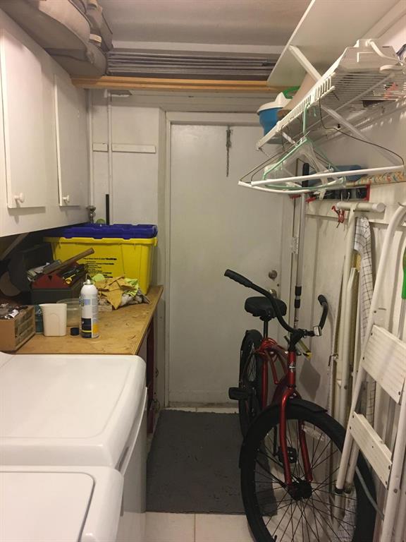 CRESTHAVEN TOWNHOMES SEC 5 CONDO - Residential