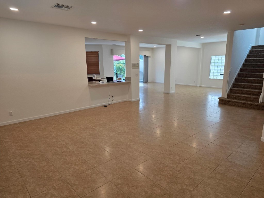 Anthony Groves Ph 02 - Residential Lease