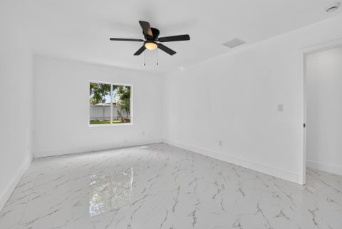 Tiny photo for 182 SW 6 Street, Deerfield Beach, FL 33441 (MLS # B26070719)