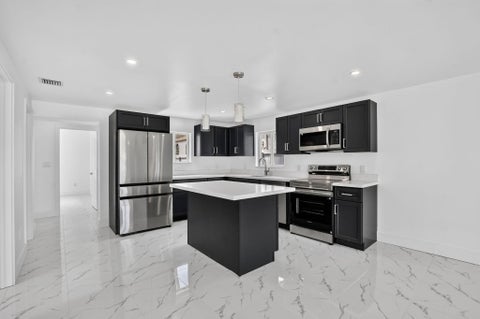 Tiny photo for 182 SW 6 Street, Deerfield Beach, FL 33441 (MLS # B26070719)