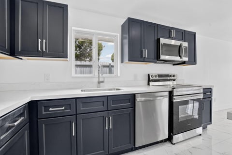 Tiny photo for 182 SW 6 Street, Deerfield Beach, FL 33441 (MLS # B26070719)