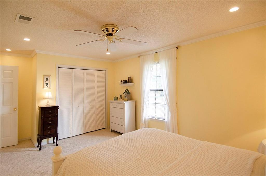 Ridgewood - Residential