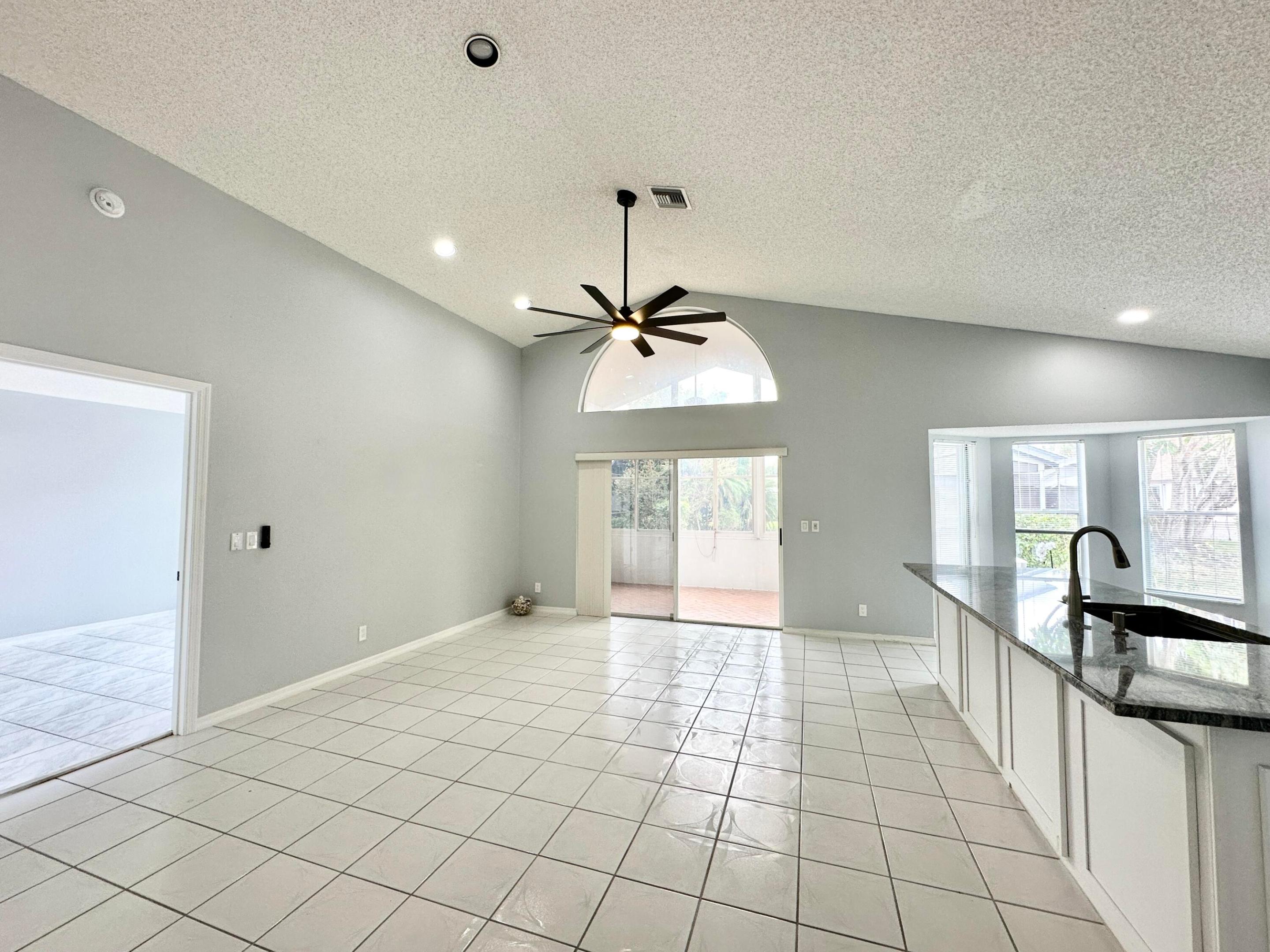 RIVER BRIDGE 2 - Residential