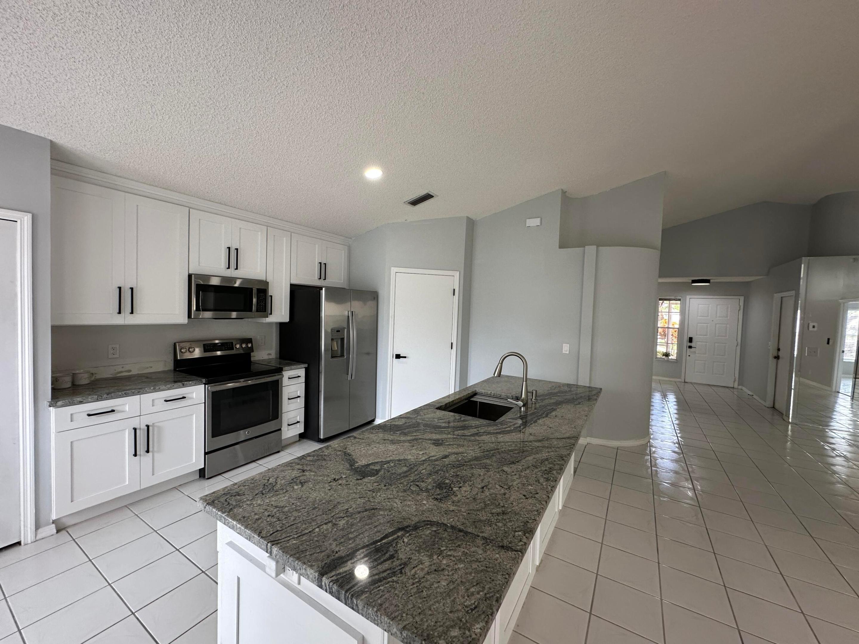 RIVER BRIDGE 2 - Residential