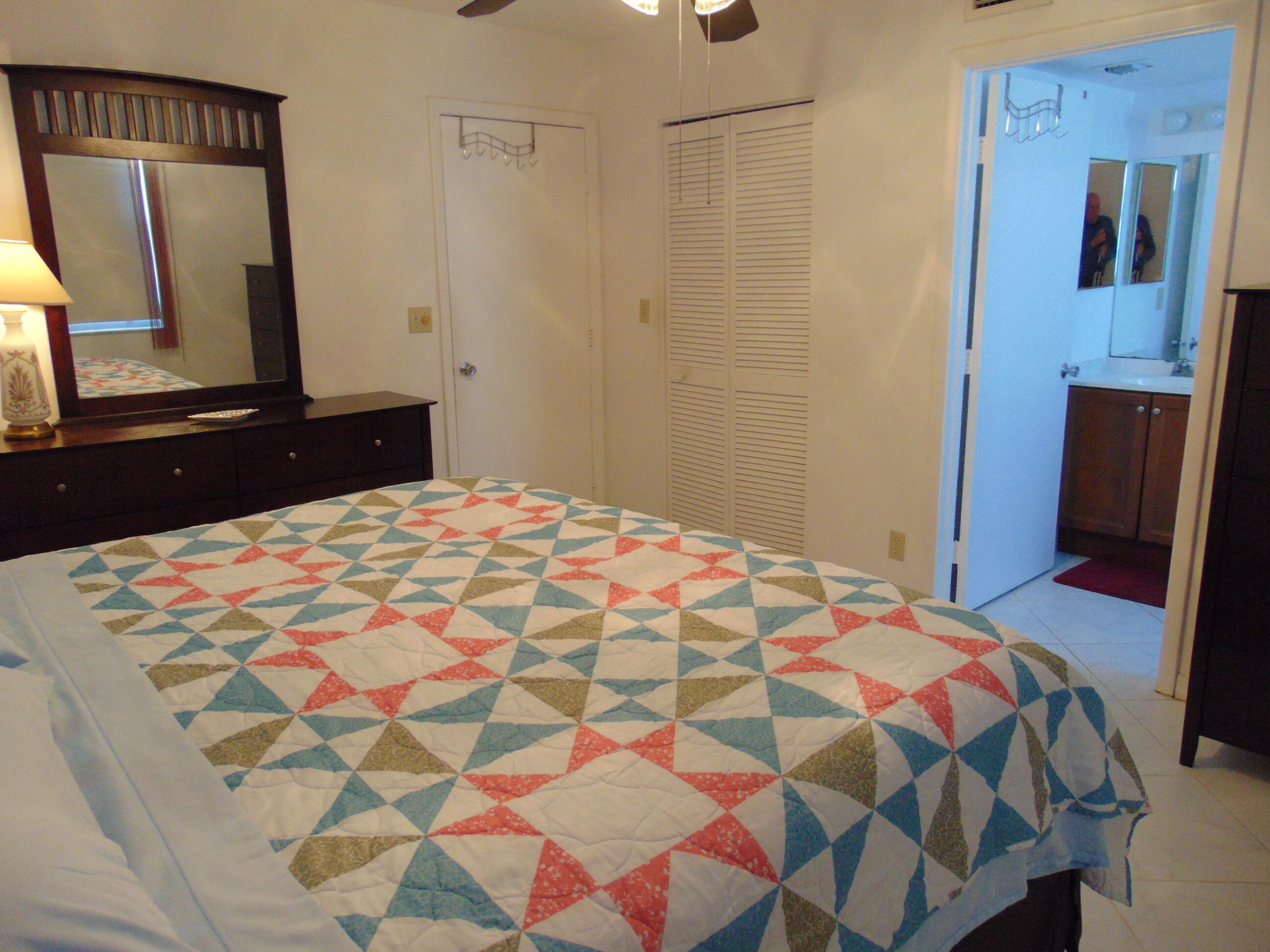PALM SPRINGS 2 - Residential