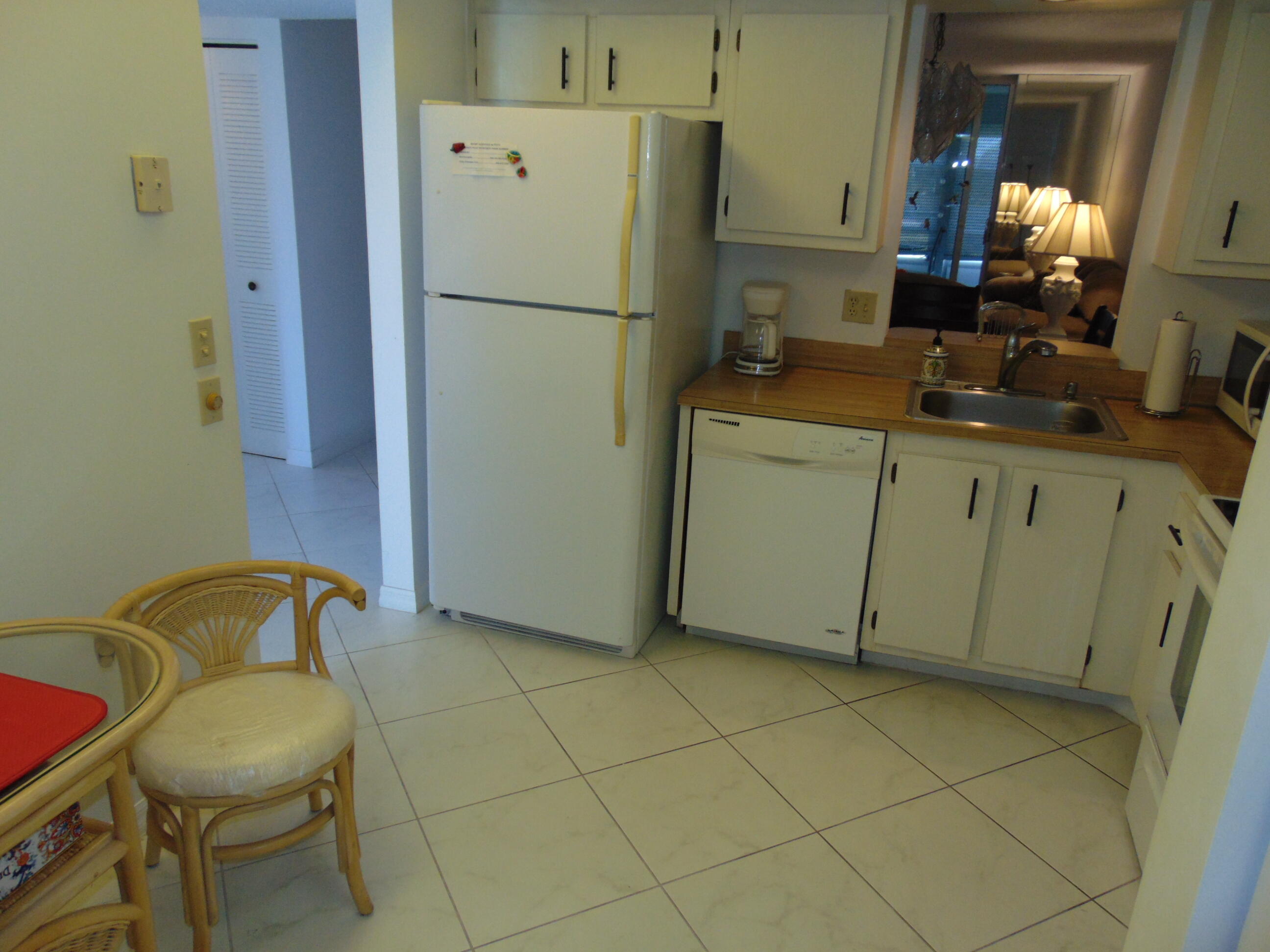 PALM SPRINGS 2 - Residential