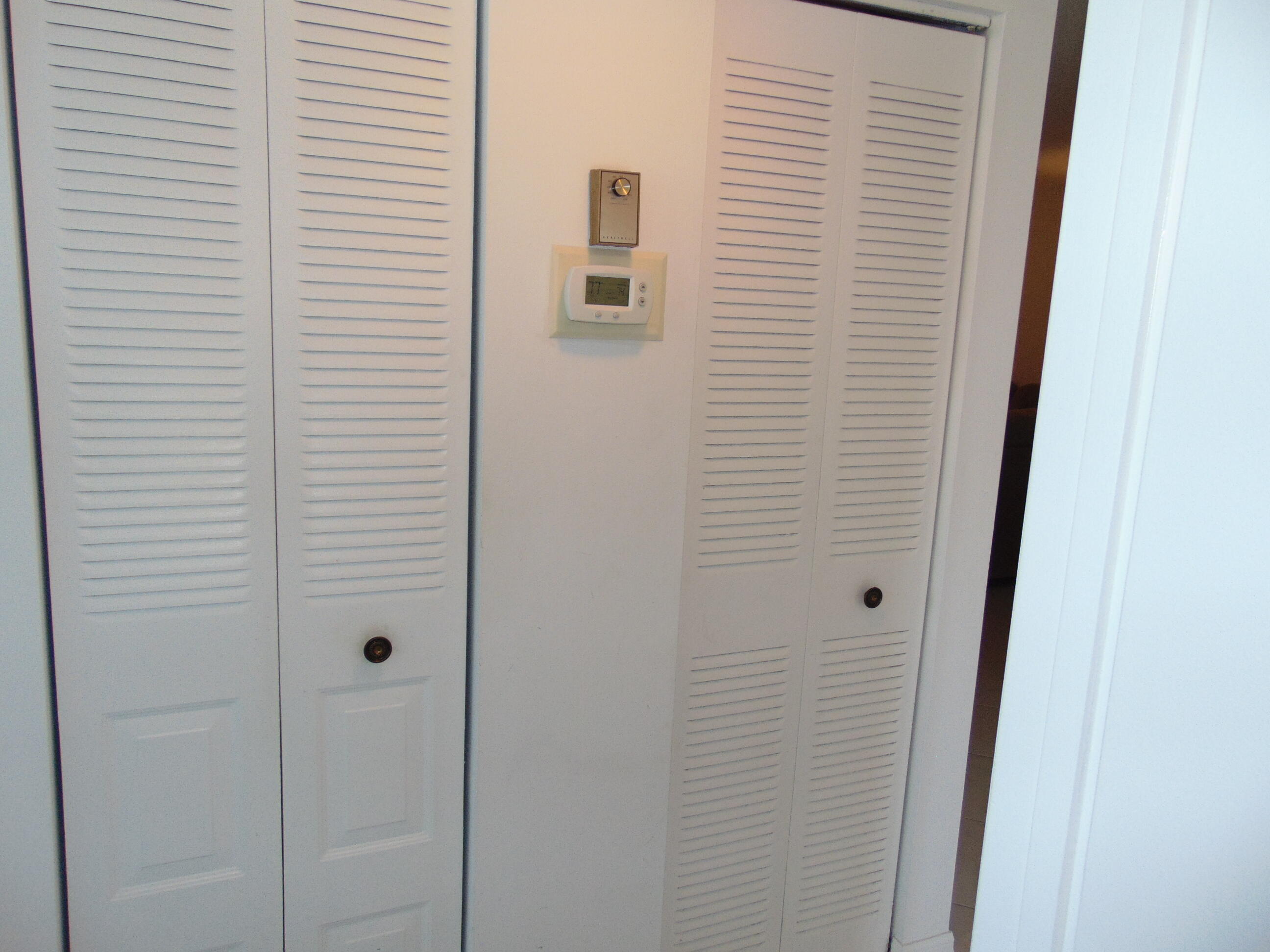 PALM SPRINGS 2 - Residential