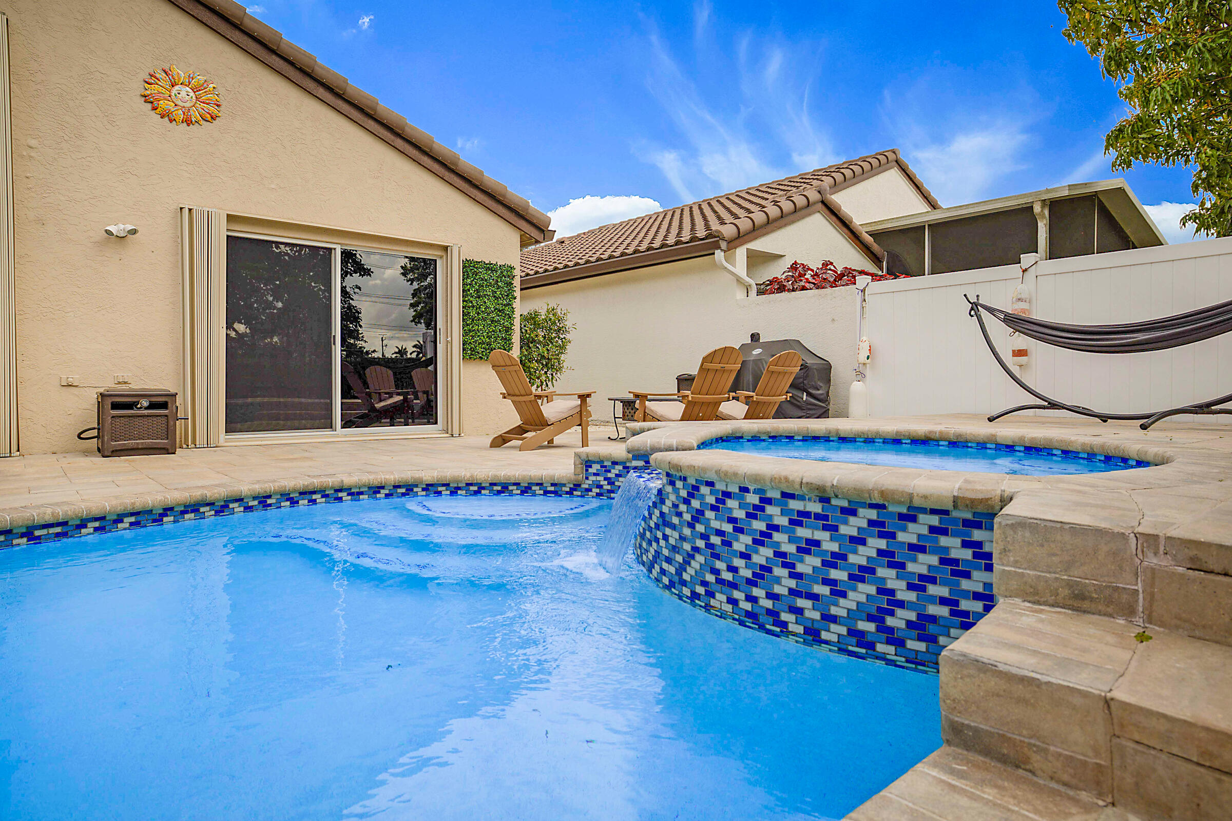 LAKES AT BOCA RATON PAR E - Residential Lease