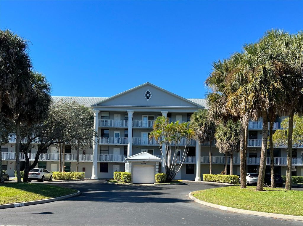 Photo of 1526 Whitehall Drive #402, Davie, FL 33324 (MLS # B26014195)