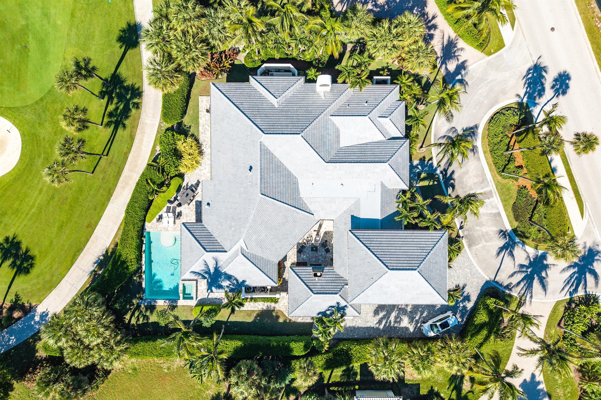 SAILFISH POINT - Residential
