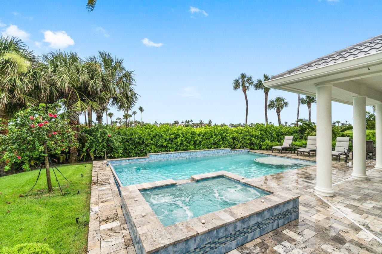 SAILFISH POINT - Residential