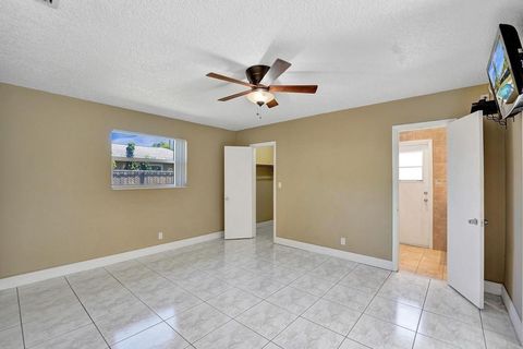 A home in Plantation