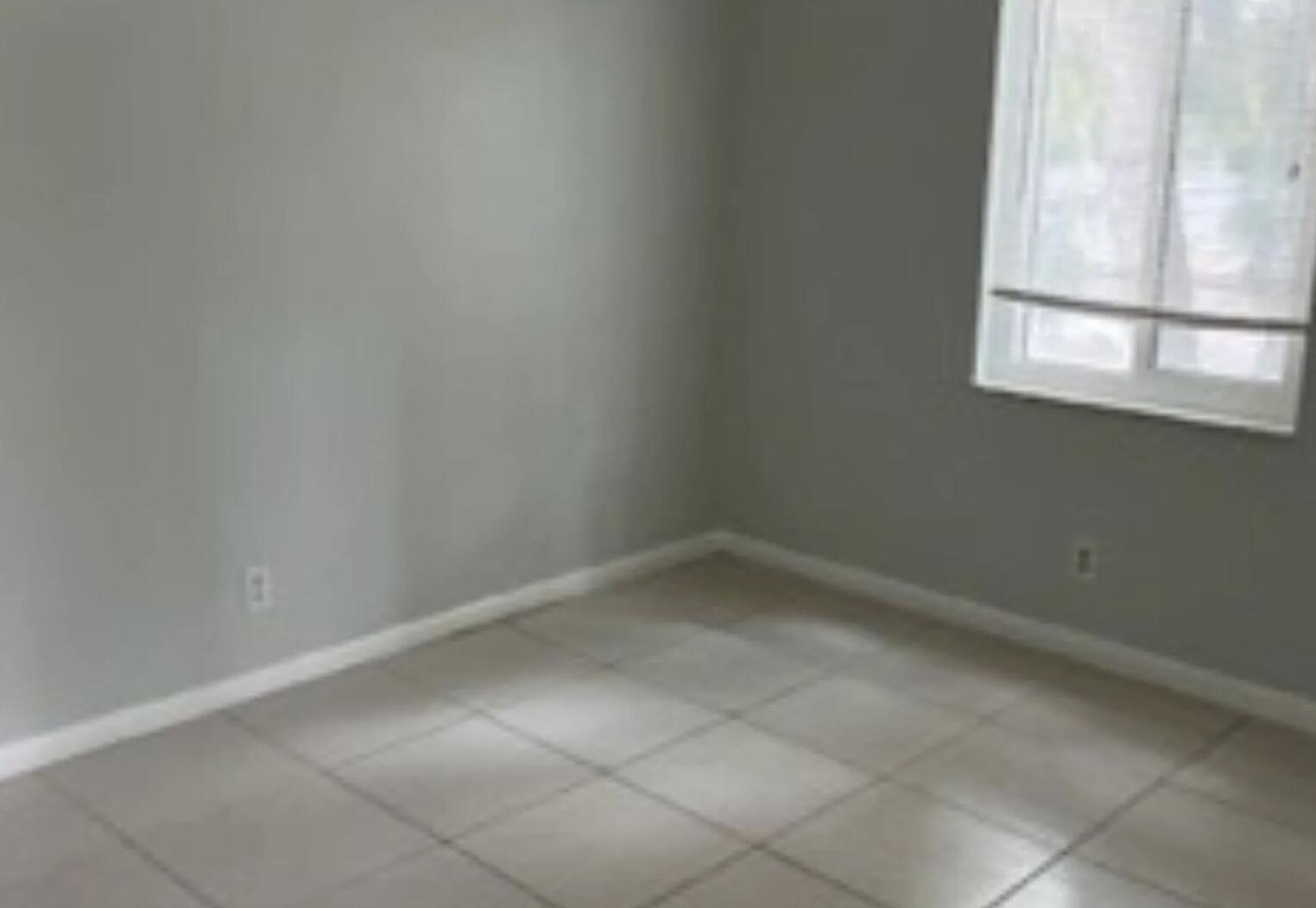 S/D OF 21-44-43, W 1/2 IN - Residential Lease