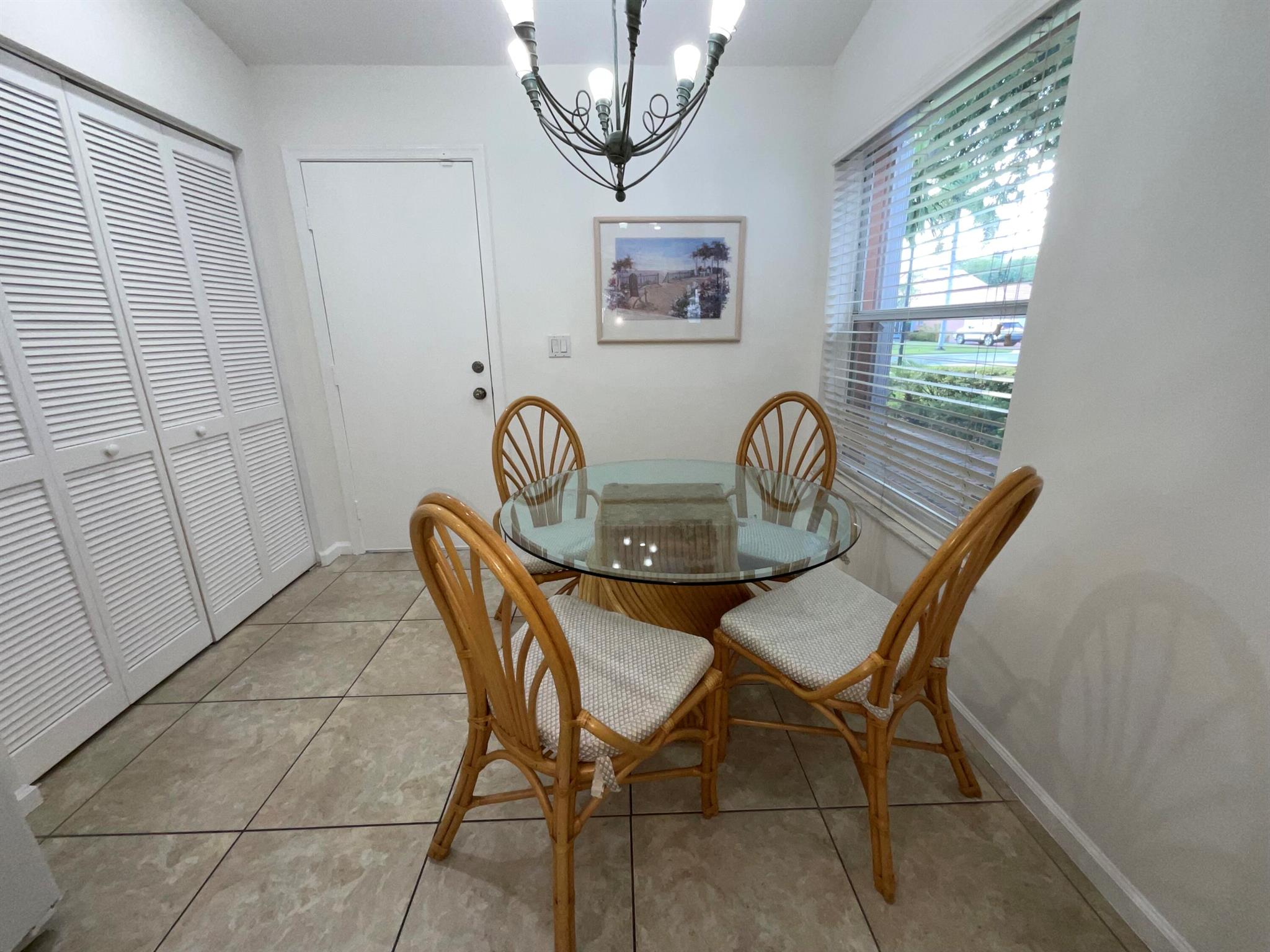 CORAL LAKES V - Residential Lease