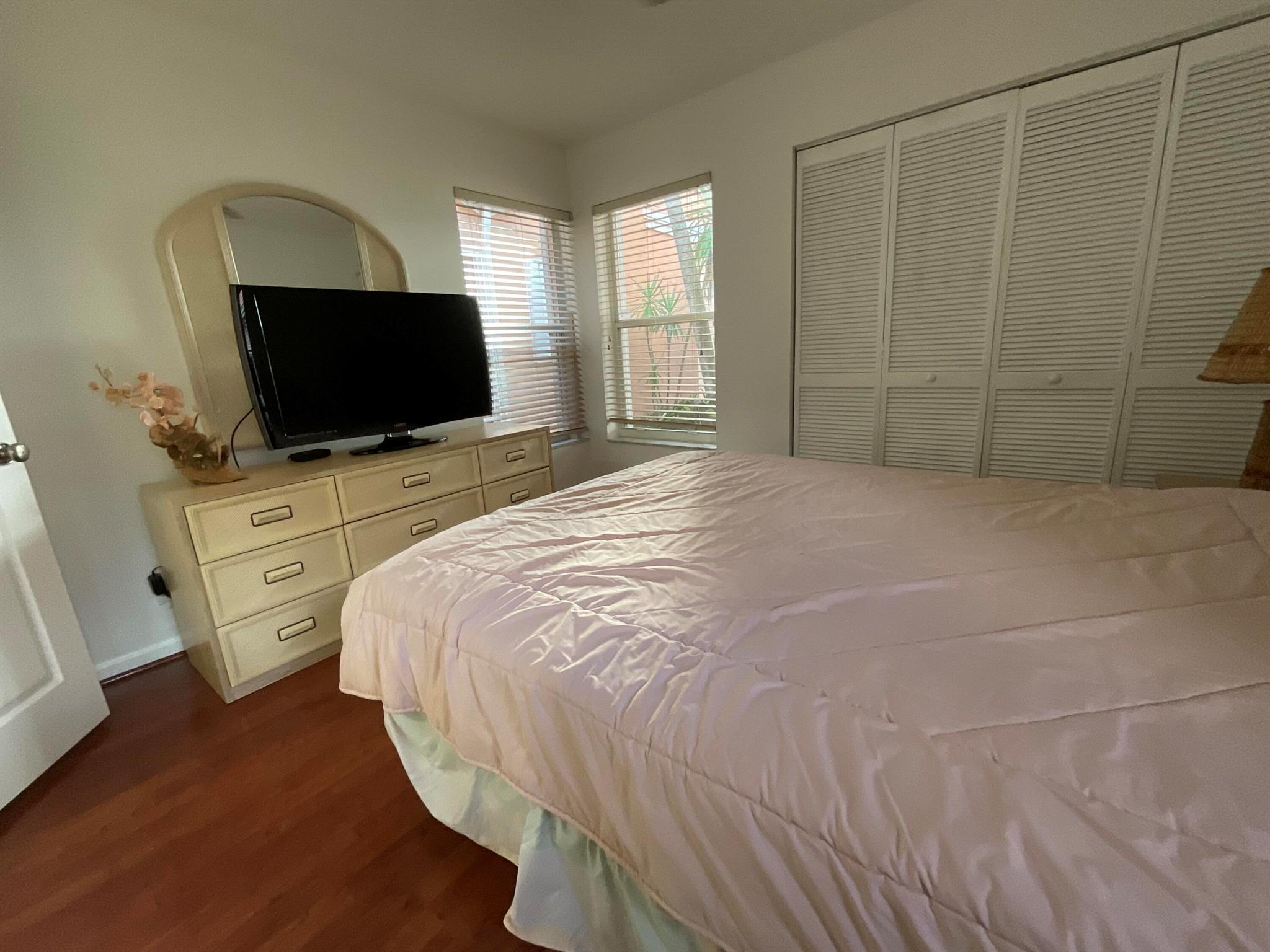 CORAL LAKES V - Residential Lease