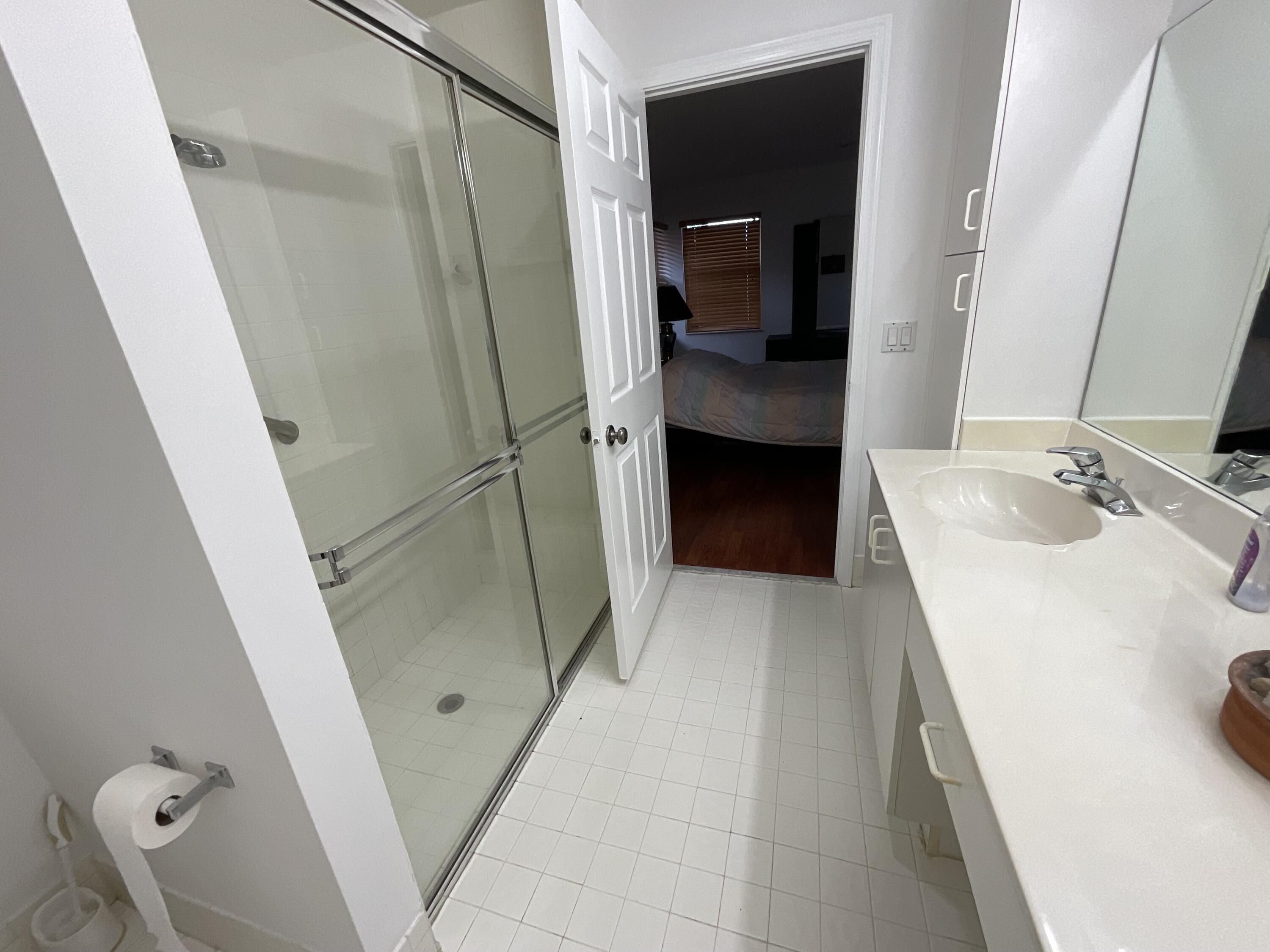 CORAL LAKES V - Residential Lease