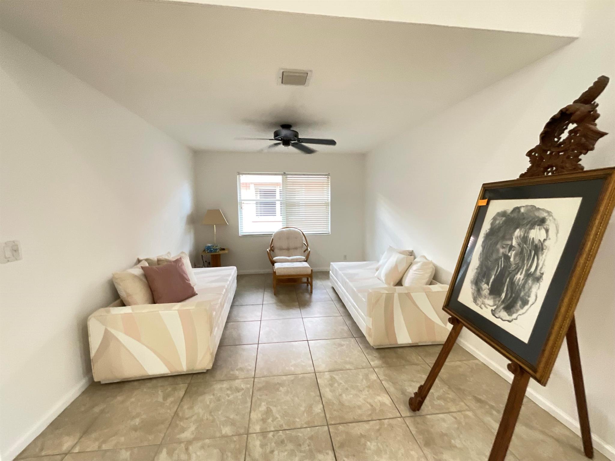 CORAL LAKES V - Residential Lease