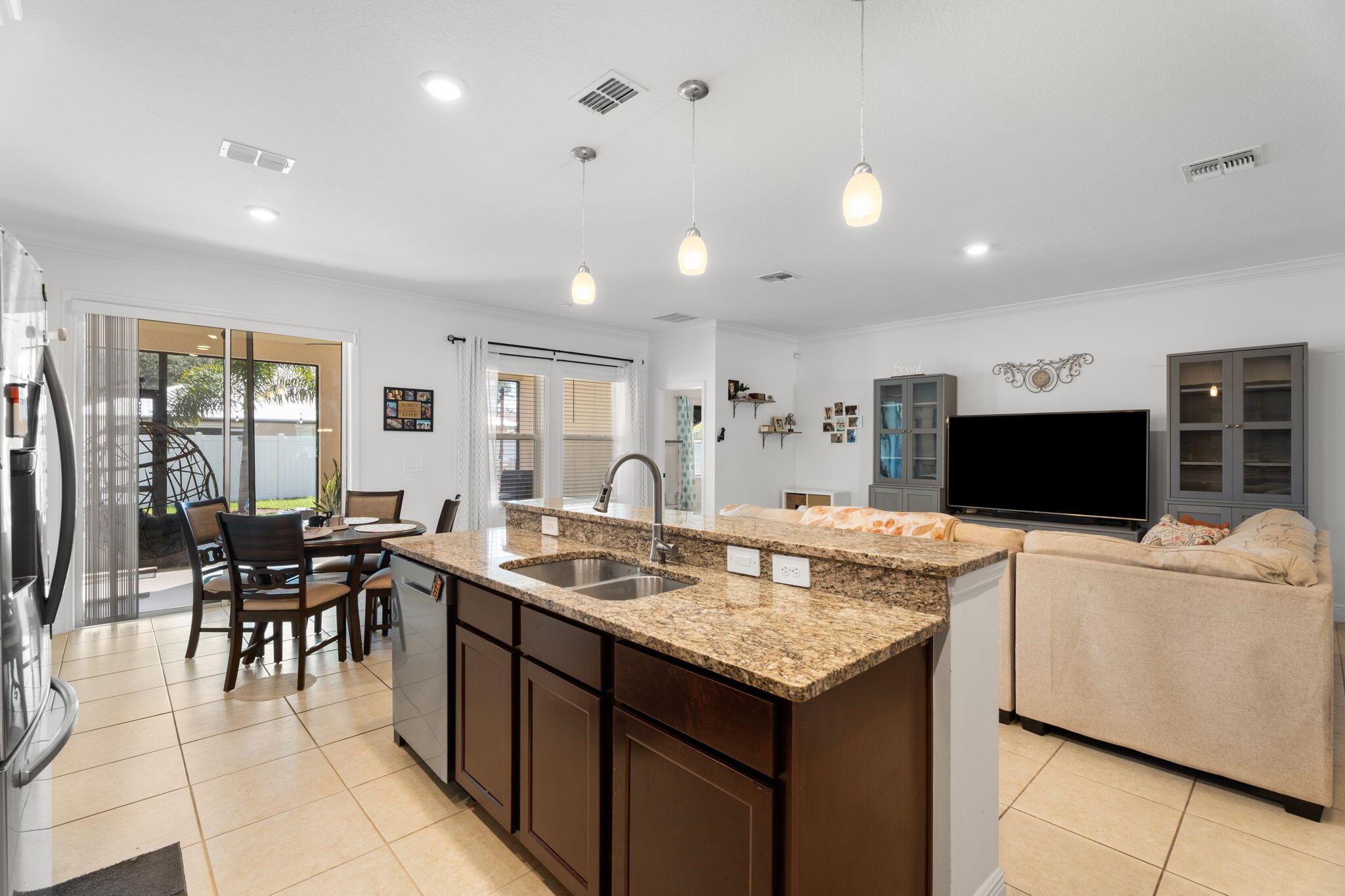 PORT ST LUCIE SECTION 15 - Residential