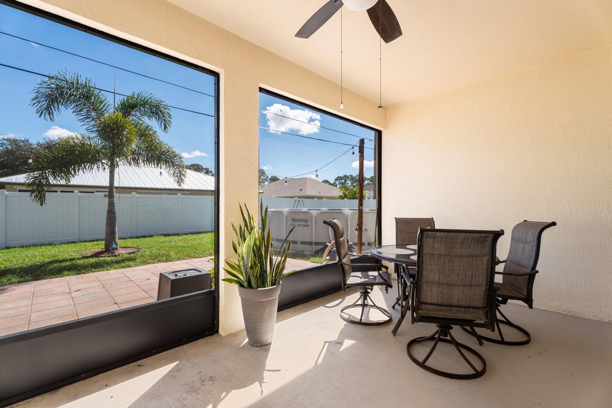 PORT ST LUCIE SECTION 15 - Residential