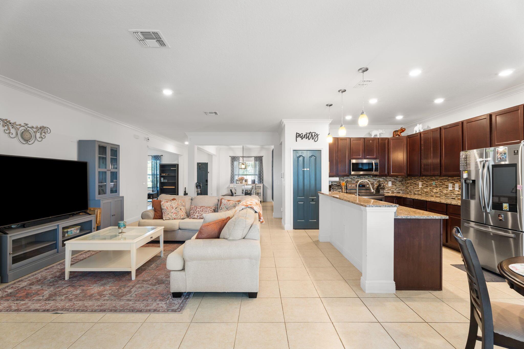 PORT ST LUCIE SECTION 15 - Residential