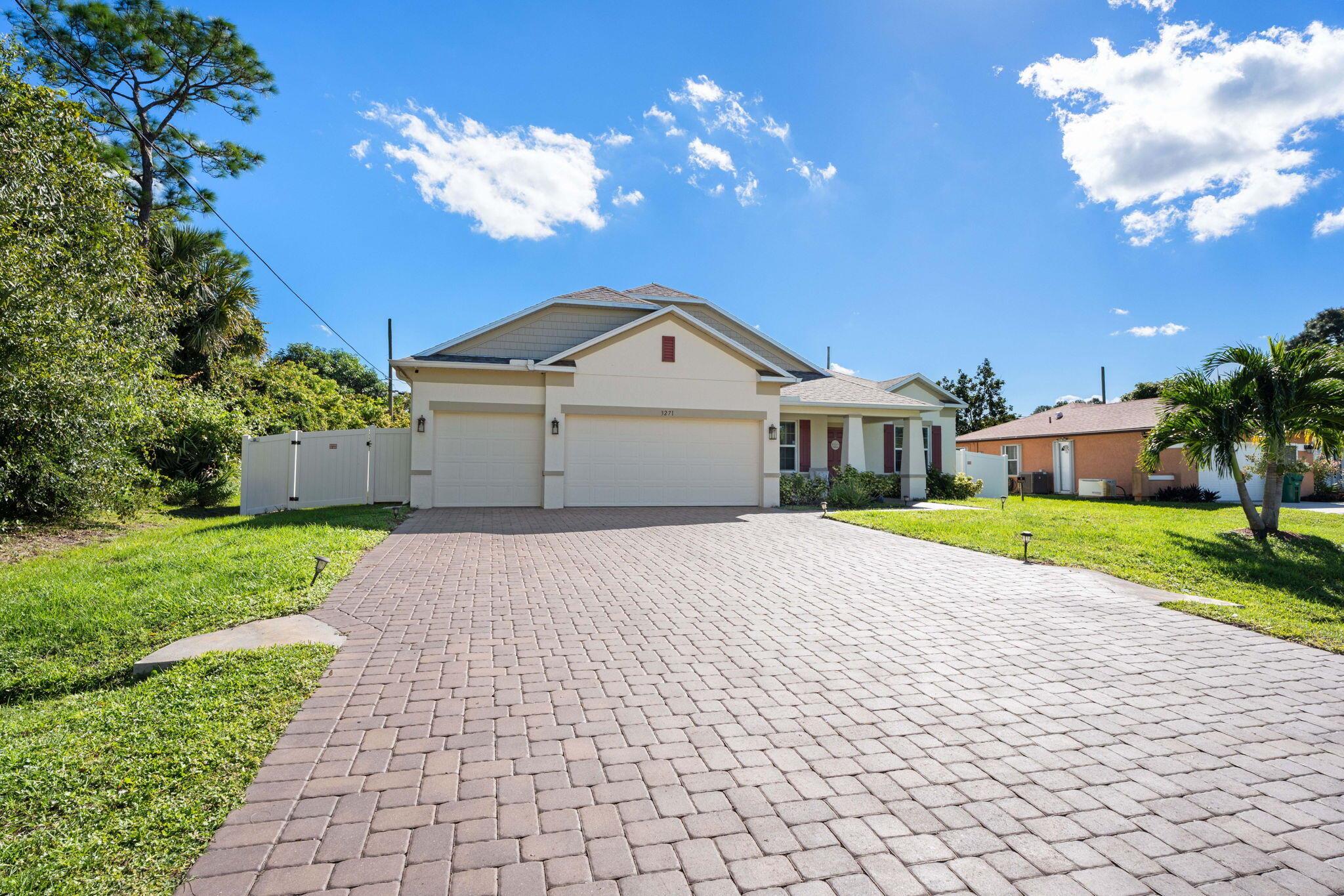PORT ST LUCIE SECTION 15 - Residential