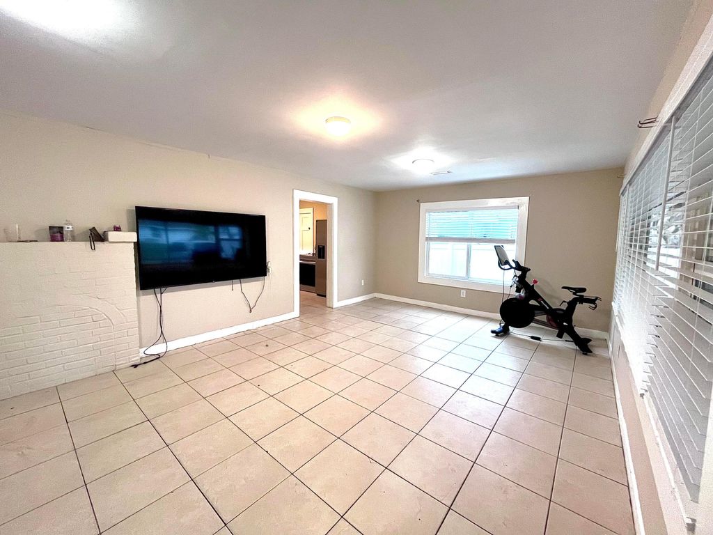Photo of 1204 Easter Avenue, Fort Pierce, FL 34950 (MLS # R10989798)