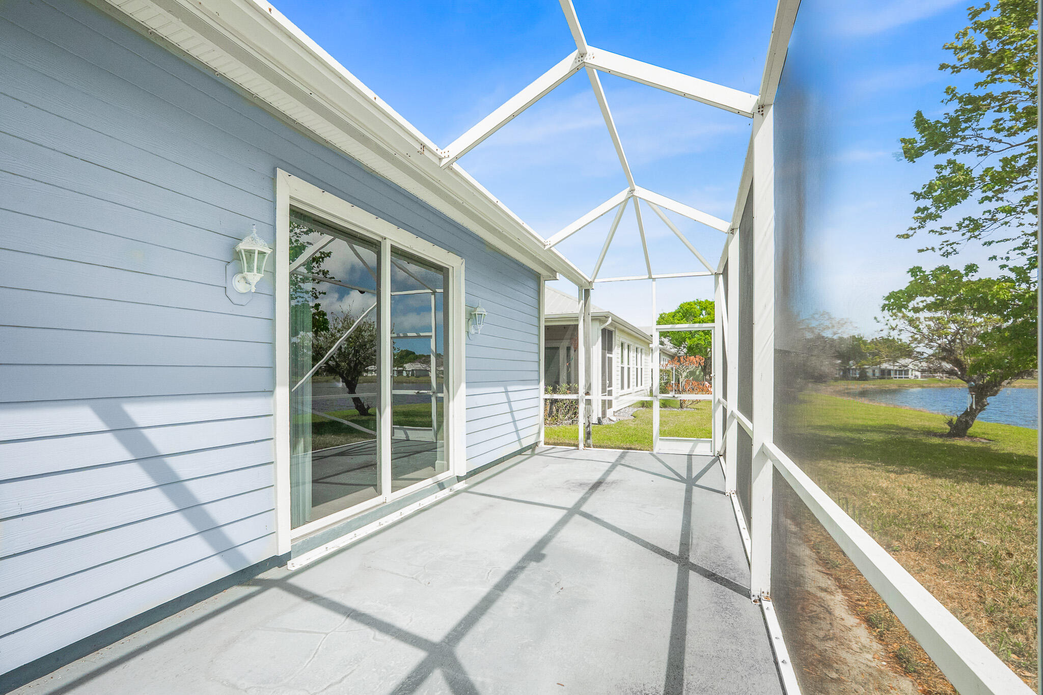 RIVER PLACE ON THE ST LUCIE NO 6 - Residential