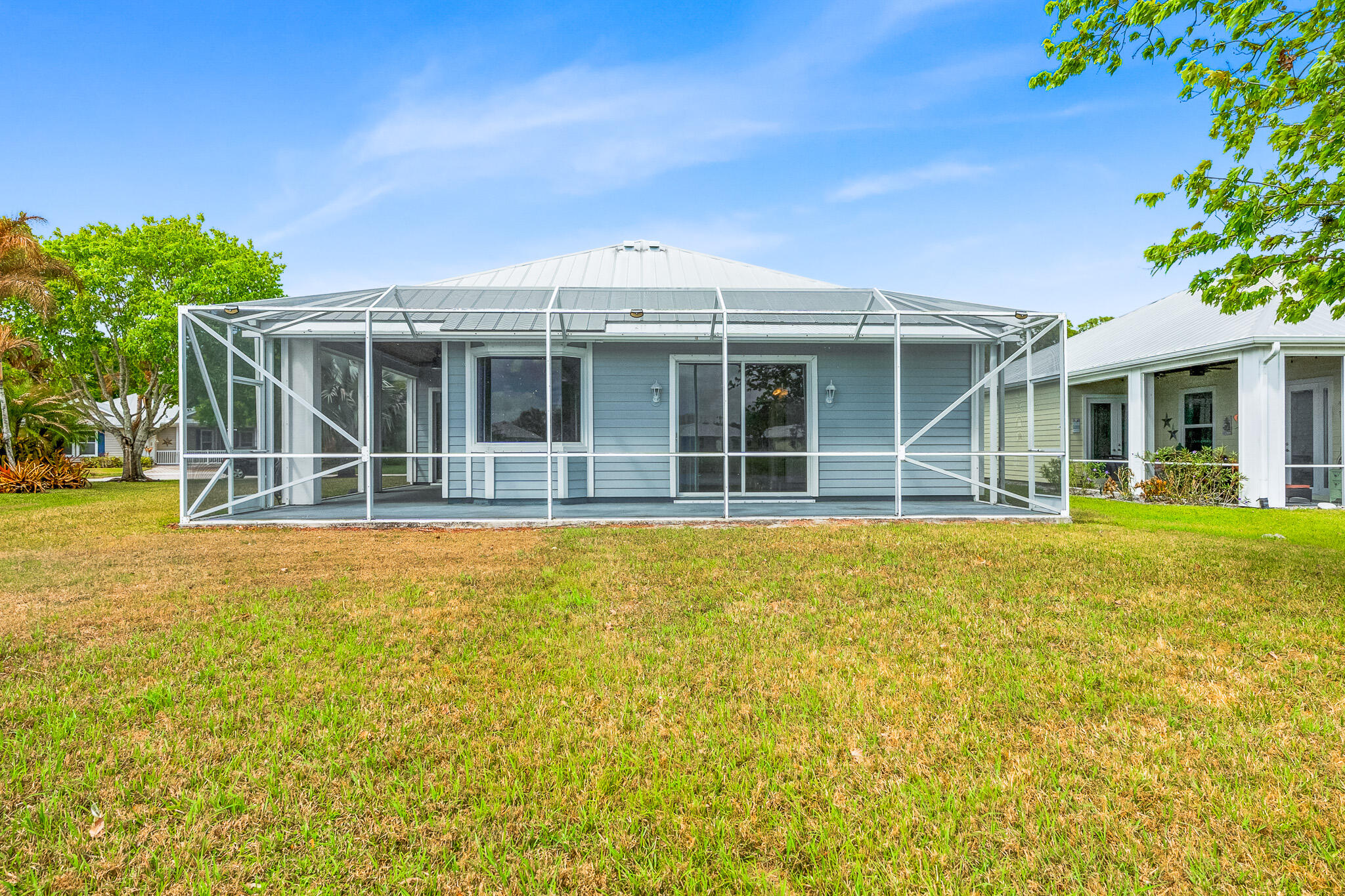 RIVER PLACE ON THE ST LUCIE NO 6 - Residential