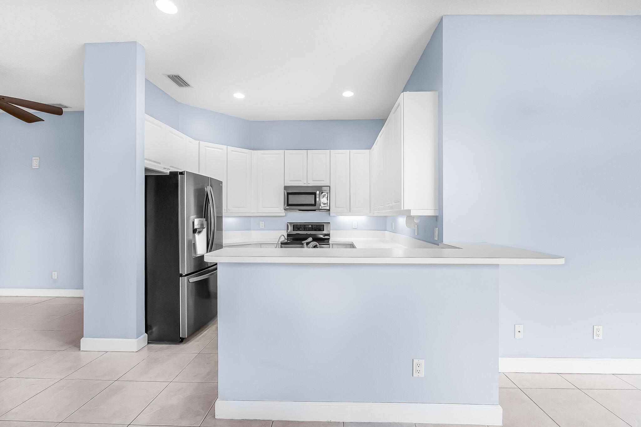 RIVER PLACE ON THE ST LUCIE NO 6 - Residential