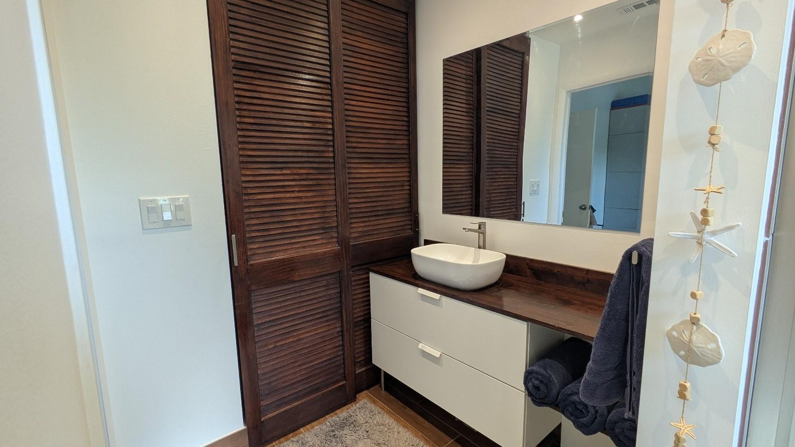 Golden Raintree V - Residential