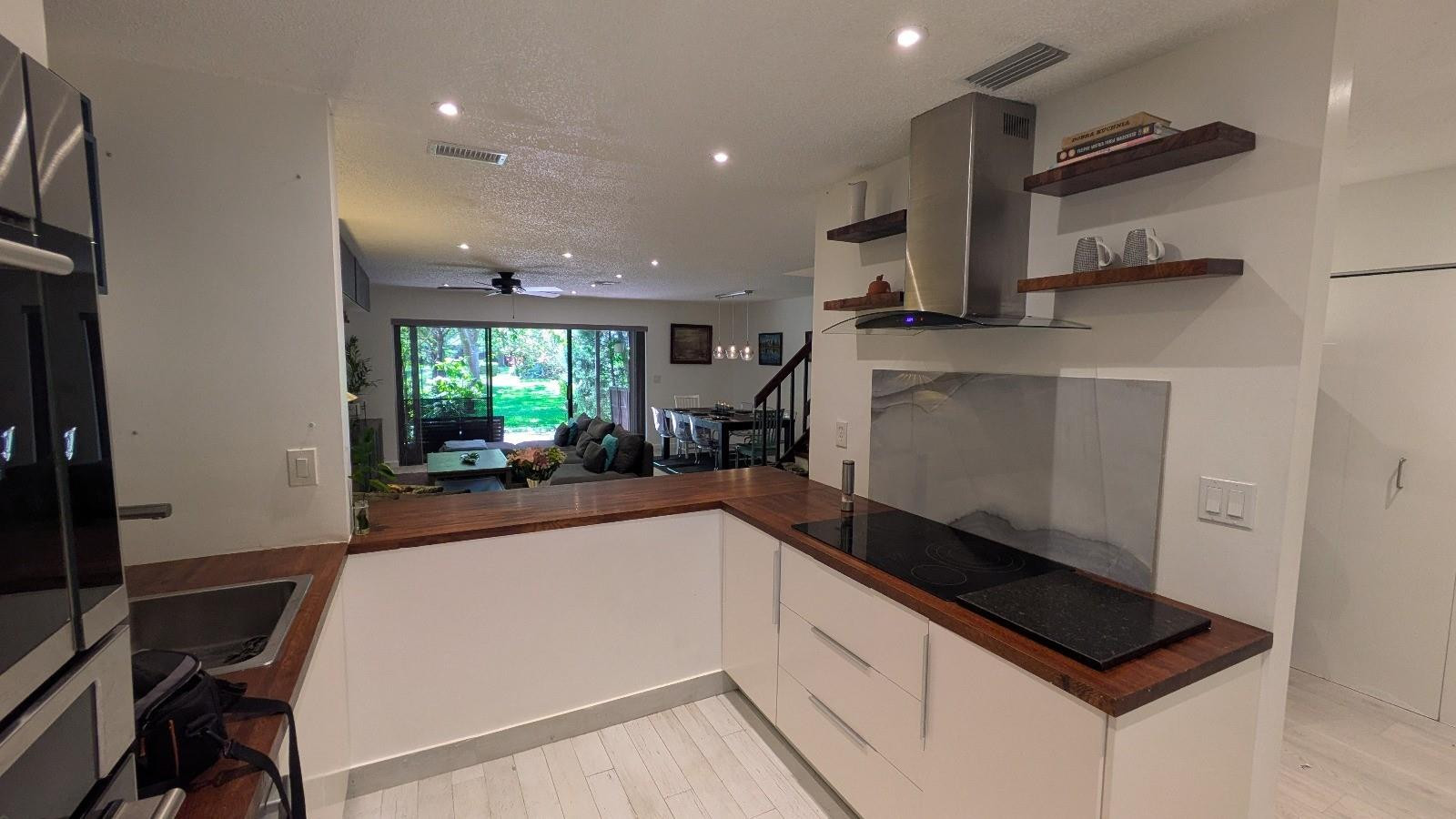 4344 Carambola Circle